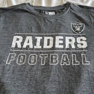 Men’s Raiders Football T Shirt - NWT